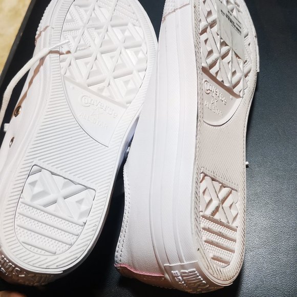 Kids' Chuck Taylor(r) All Star(r) Ox Low Top Sneaker In White/ Barely Rose/ - Picture 3 of 5